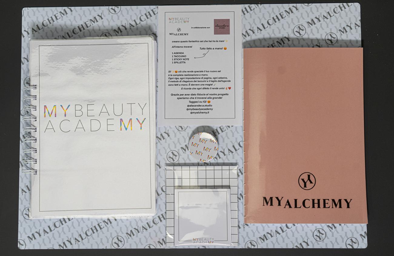 Project set - Agenda, taccuino, spilla e post it